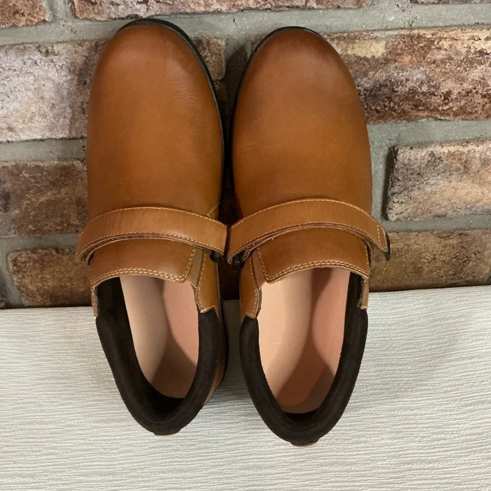Anodyne women’s cognac